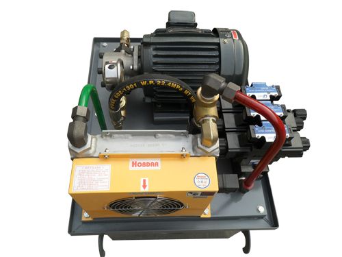 液壓站加裝風(fēng)冷式油冷卻器